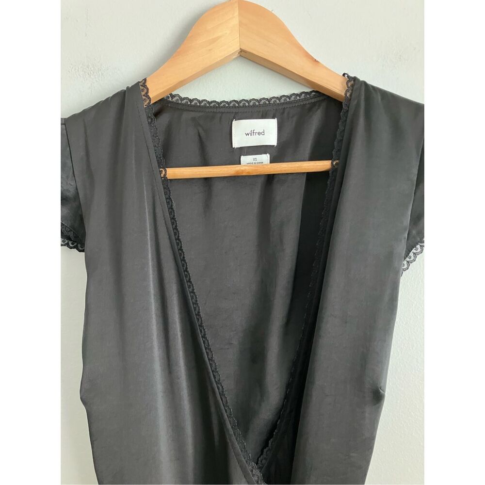 WILFRED Mademoiselle Black Wrap Dress Size XS NWT - Picture 5 of 13